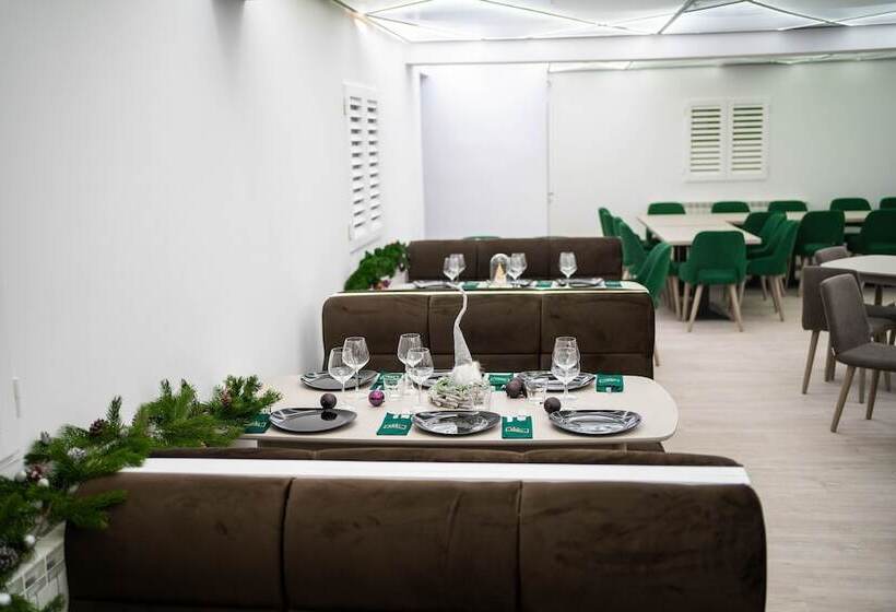 ホテル Thr Center