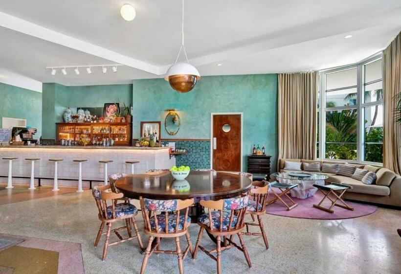 호텔 Trouvail Miami Beach