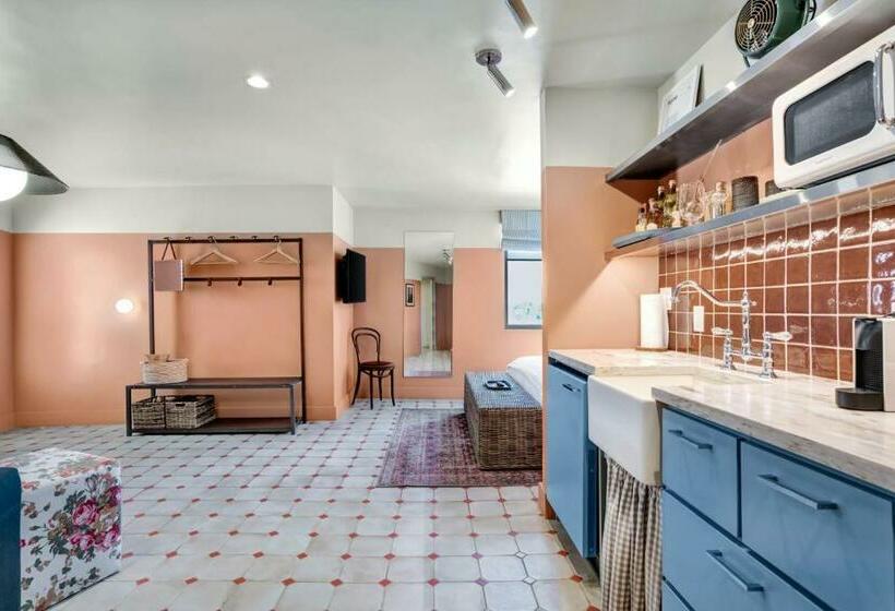 호텔 Trouvail Miami Beach