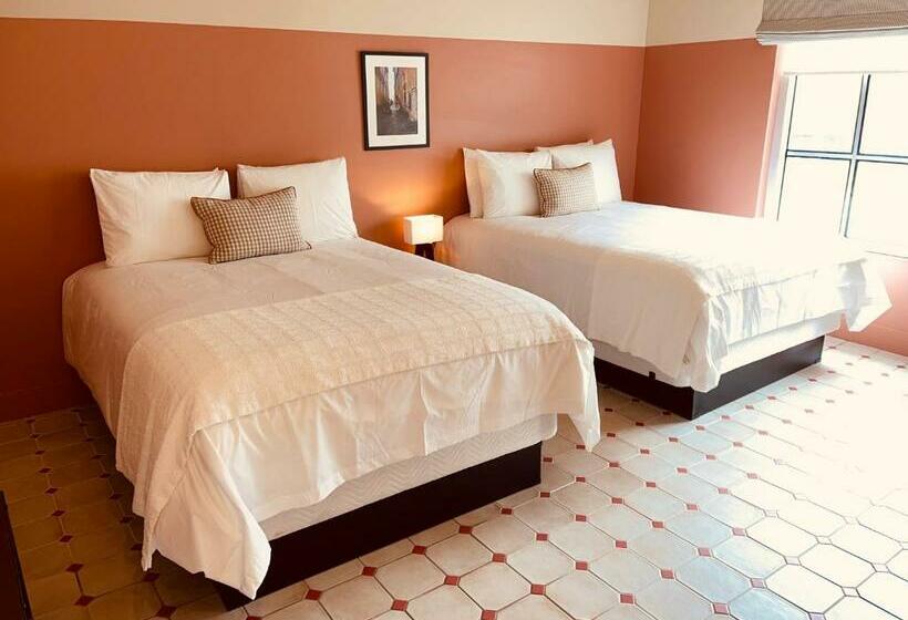 호텔 Trouvail Miami Beach