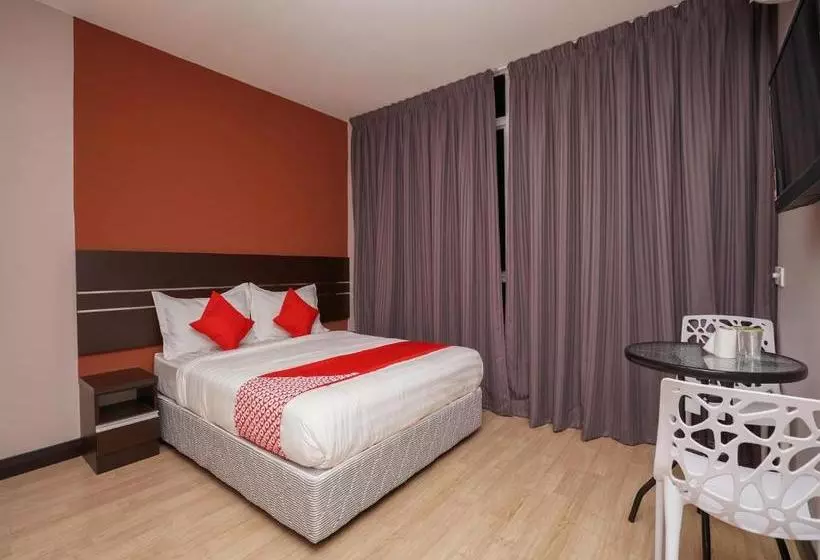 Oyo 1043 Get Inn Hotel Sendayan