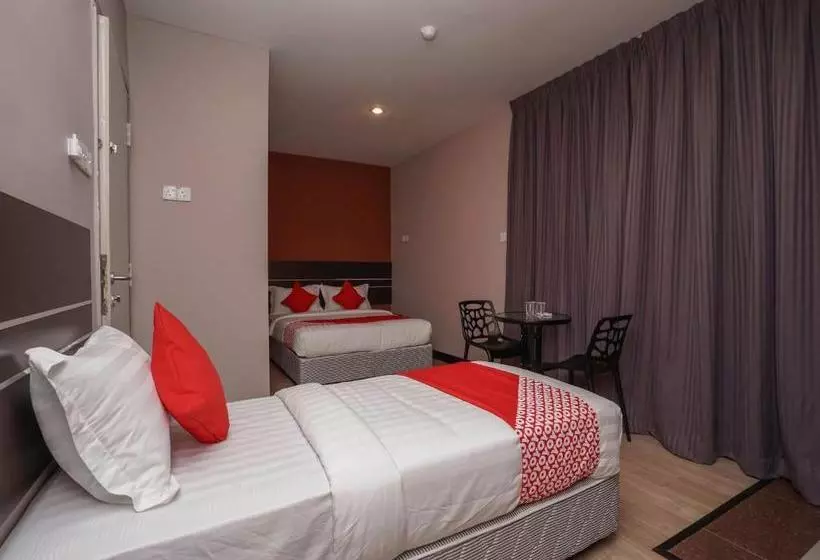 Oyo 1043 Get Inn Hotel Sendayan