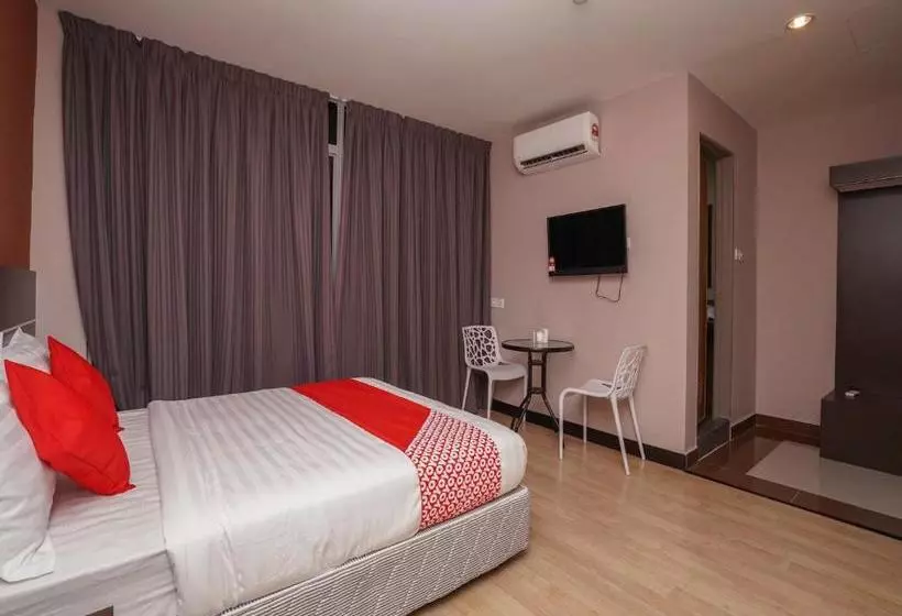 Oyo 1043 Get Inn Hotel Sendayan