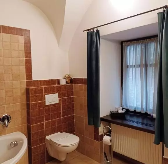 Majatalo Penzión Pod Kláštorom