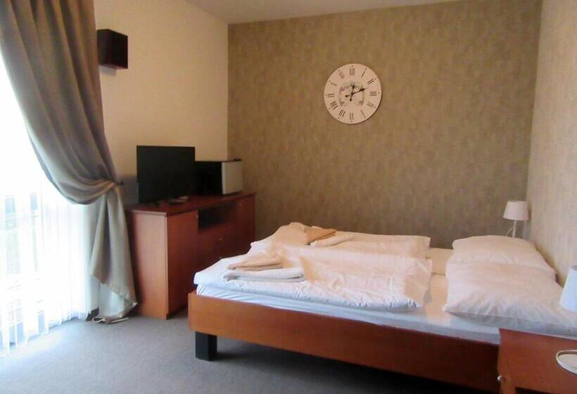 膳宿费 Penzión Pod Kláštorom