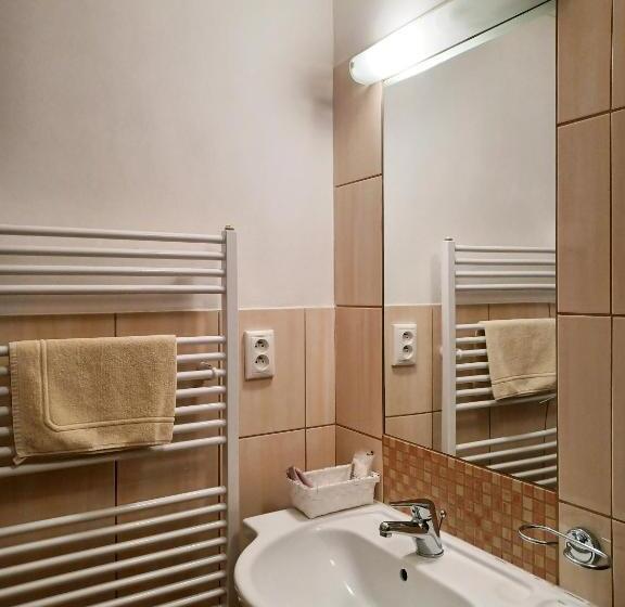 膳宿费 Penzión Pod Kláštorom