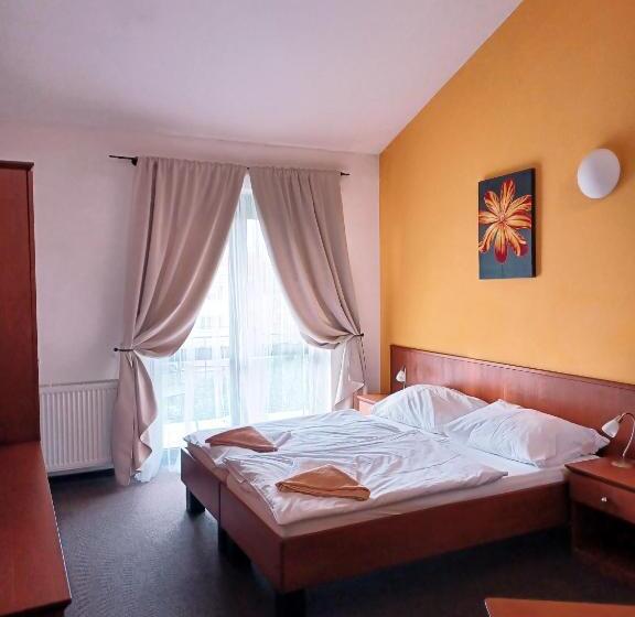 膳宿费 Penzión Pod Kláštorom