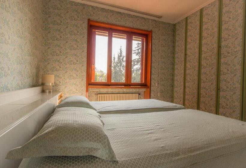 هتل Agriturismo I Quercioli