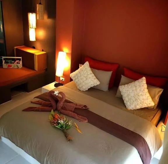 Phayam Cottage Resort