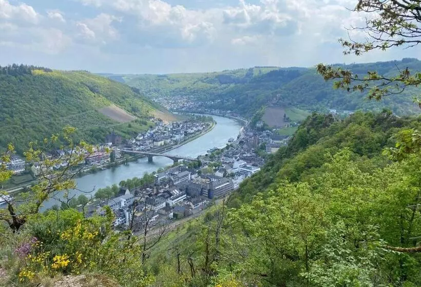 Hotelli Ferienpension Bei Stenze