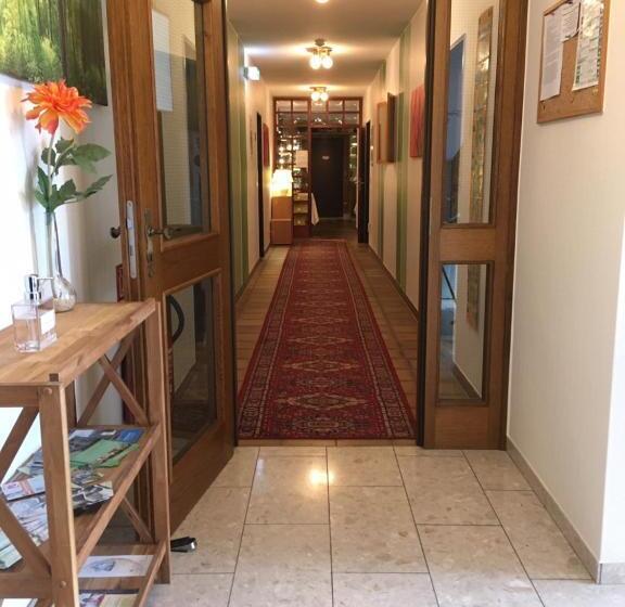 호텔 Ferienpension Bei Stenze