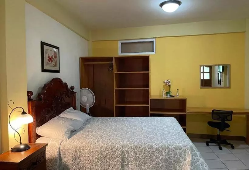 هتل Villas Jabel Tinamit