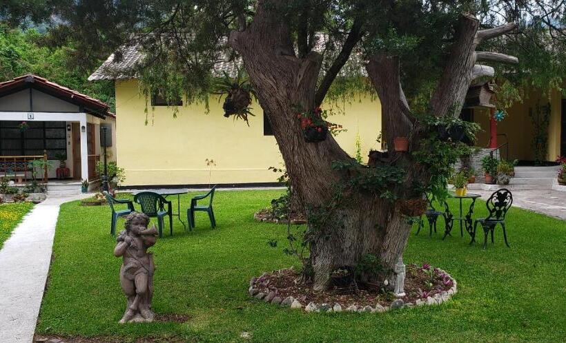 هتل Villas Jabel Tinamit