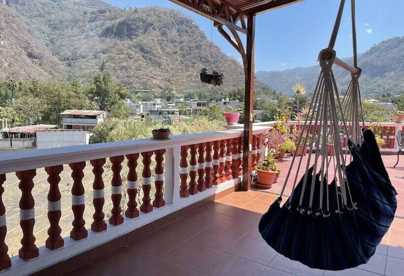 هتل Villas Jabel Tinamit