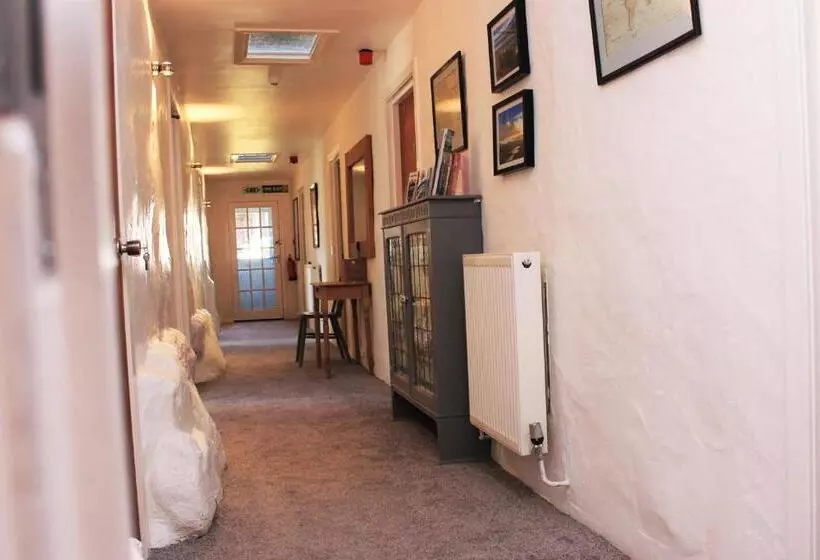 Lundie View B & B
