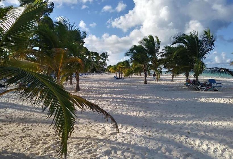 پانسیون Shared Shared Room