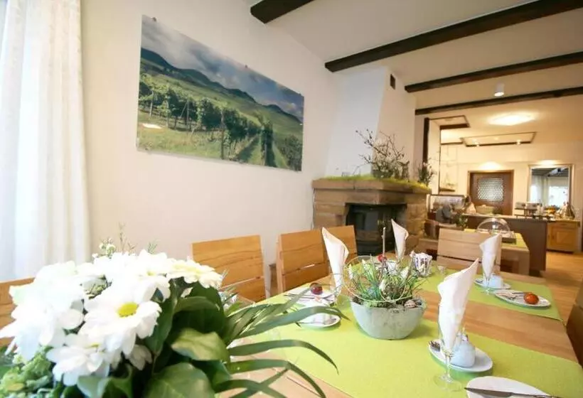 Aamiaismajoitus (B&B) Pension Bergterrasse