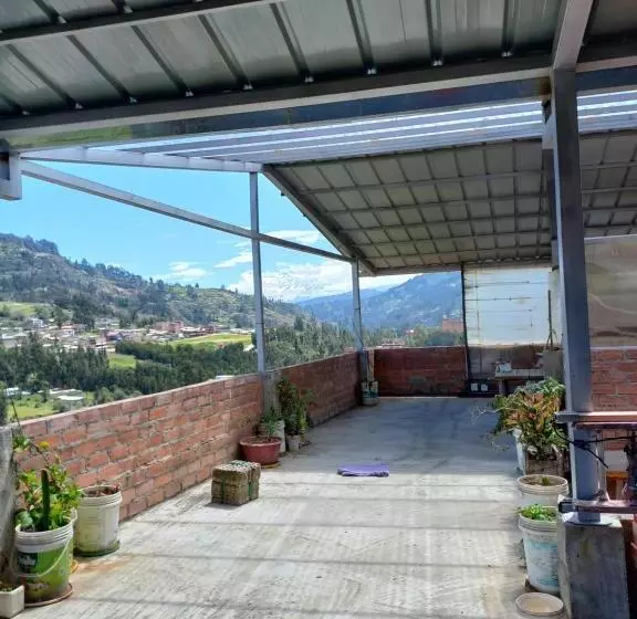 تختخواب و صبحانه Eco Hotel Banderas