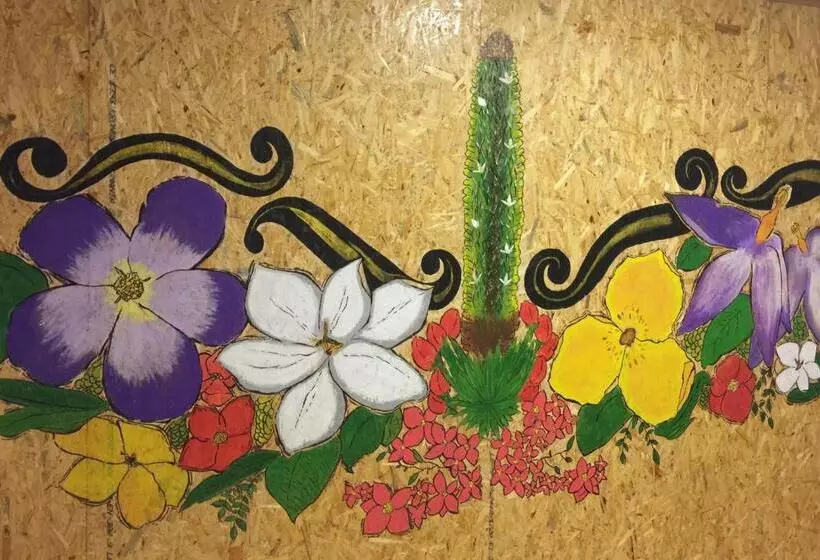 تختخواب و صبحانه Eco Hotel Banderas