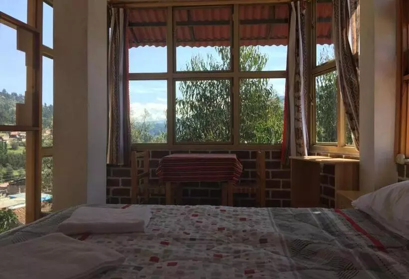 تختخواب و صبحانه Eco Hotel Banderas