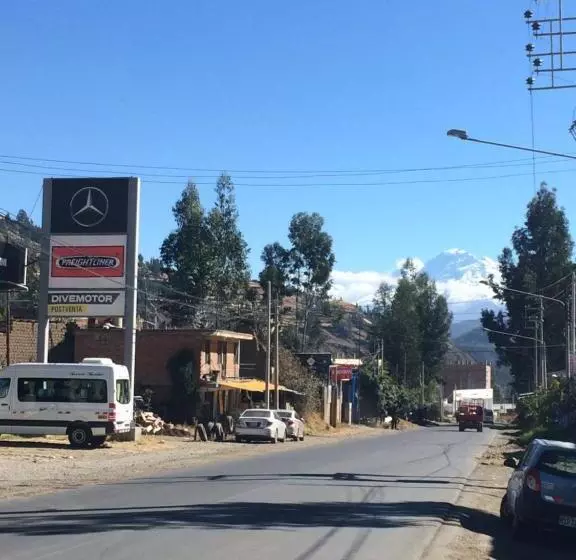 تختخواب و صبحانه Eco Hotel Banderas