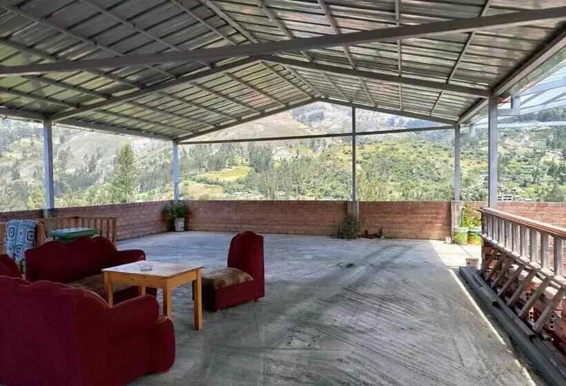 تختخواب و صبحانه Eco Hotel Banderas