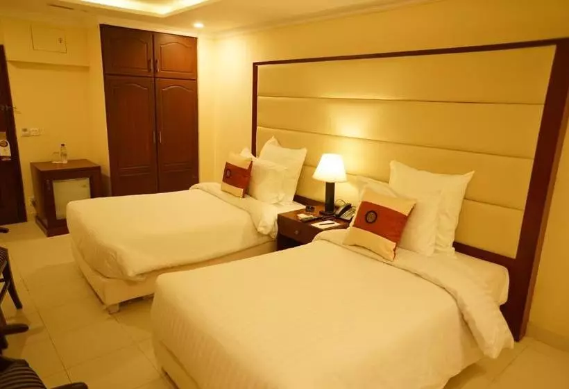 Heaven Hotel Dha Lahore