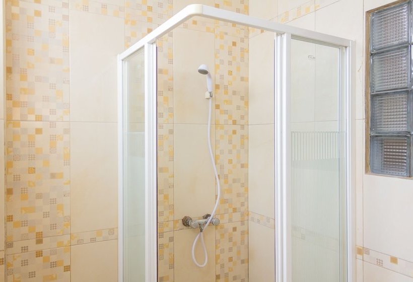 Hotel Oyo 730 Wisma 38