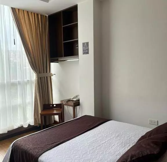 پانسیون Hostal Camil