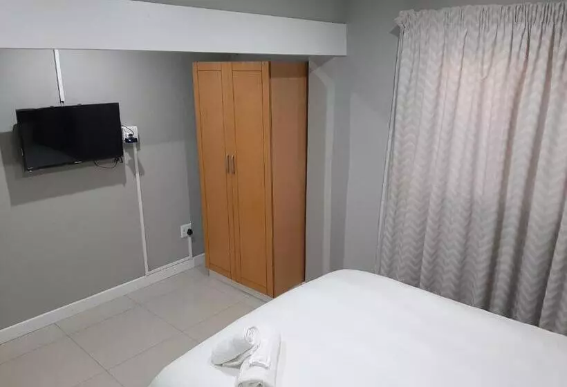 Majatalo Lux Rooms On 37
