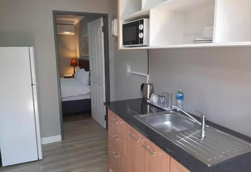 Majatalo Lux Rooms On 37