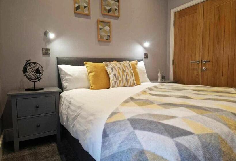 Пансион The County