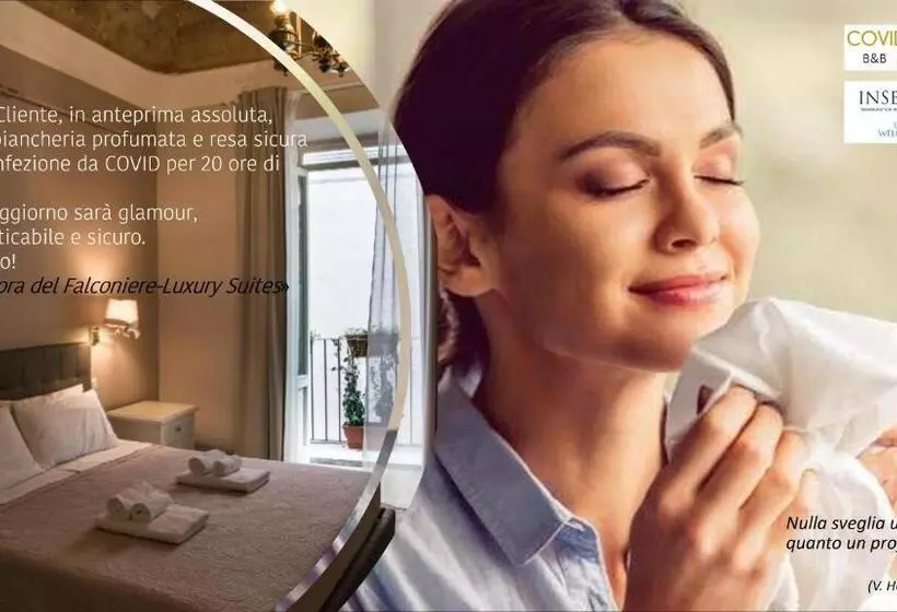 ベッドアンドブレックファースト La Dimora Del Falconiere   Luxury Suites