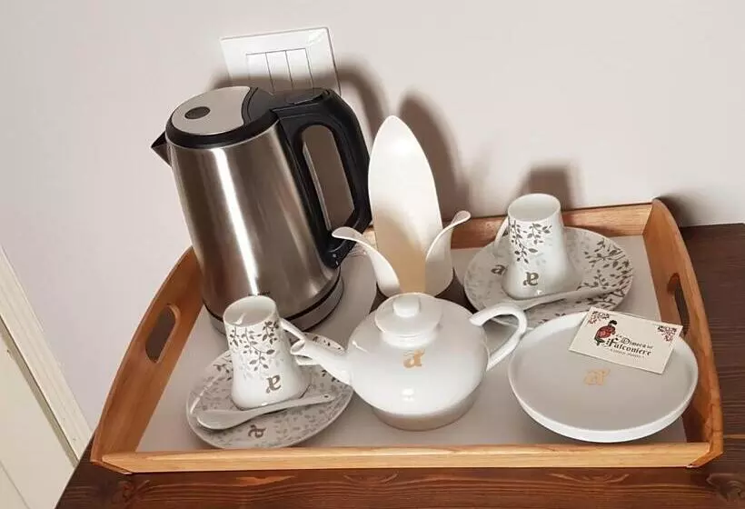 ベッドアンドブレックファースト La Dimora Del Falconiere   Luxury Suites