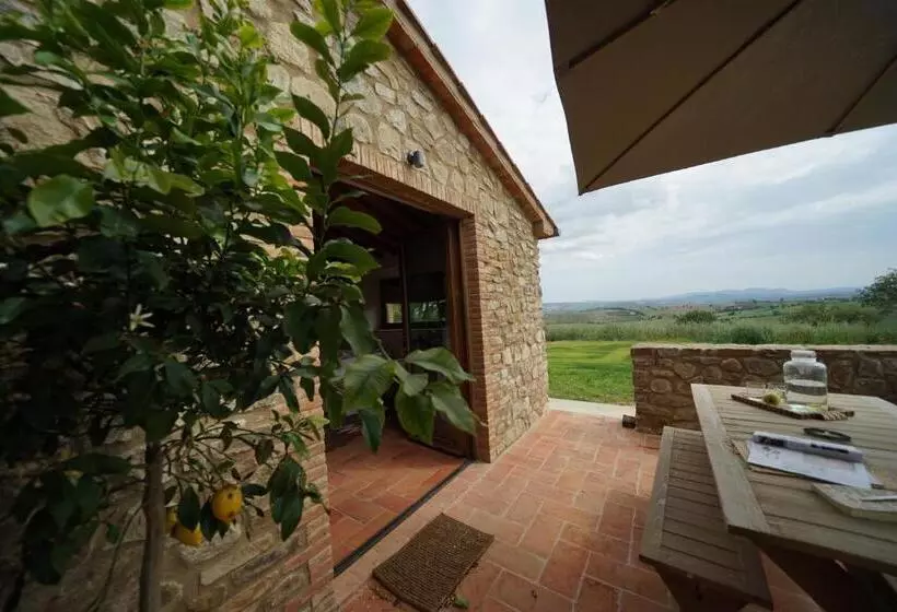 ホテル Marrucheti 82