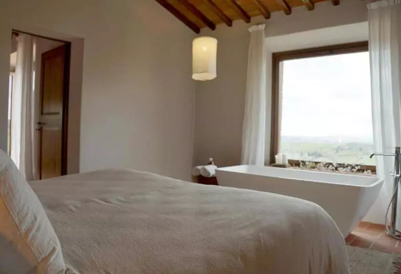 ホテル Marrucheti 82