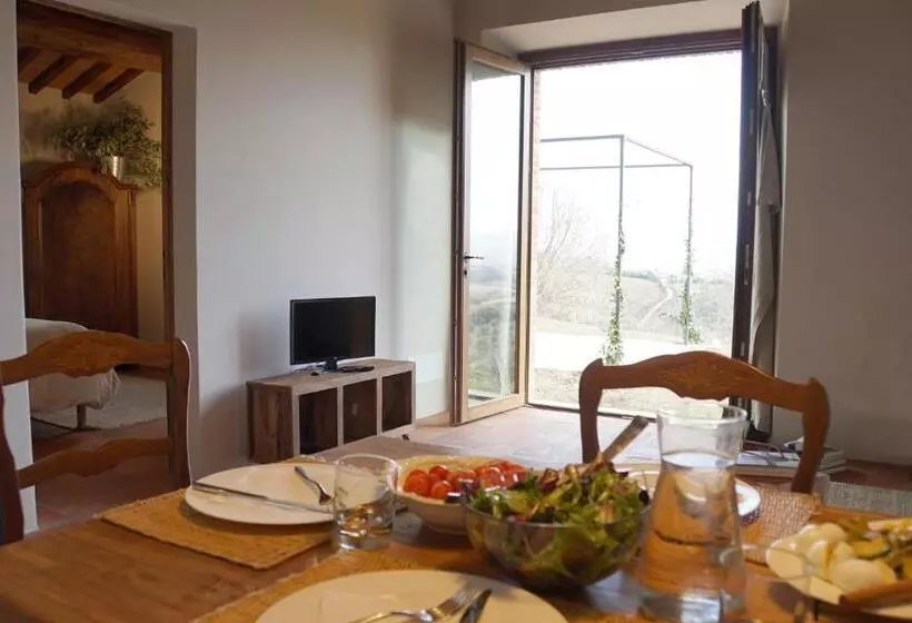 ホテル Marrucheti 82