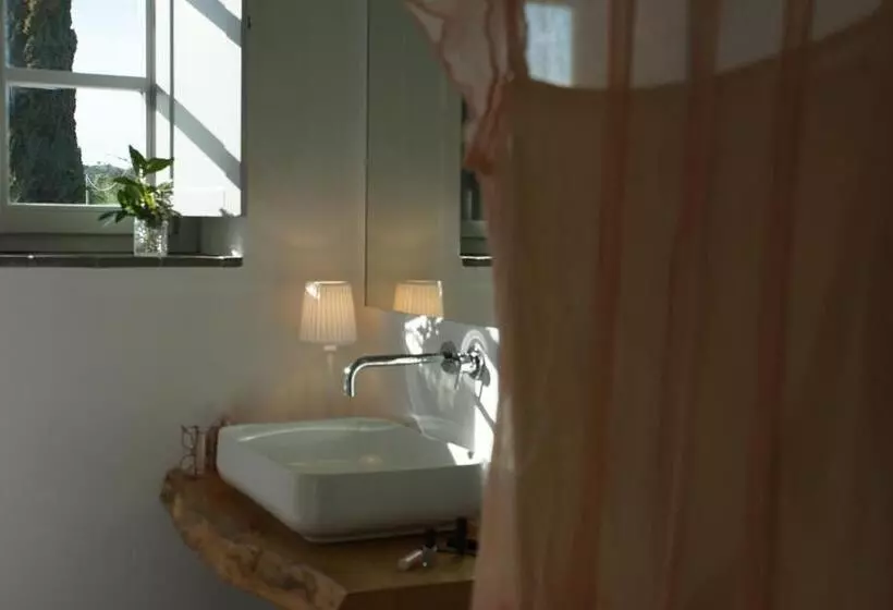 ホテル Marrucheti 82