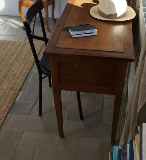 ホテル Marrucheti 82