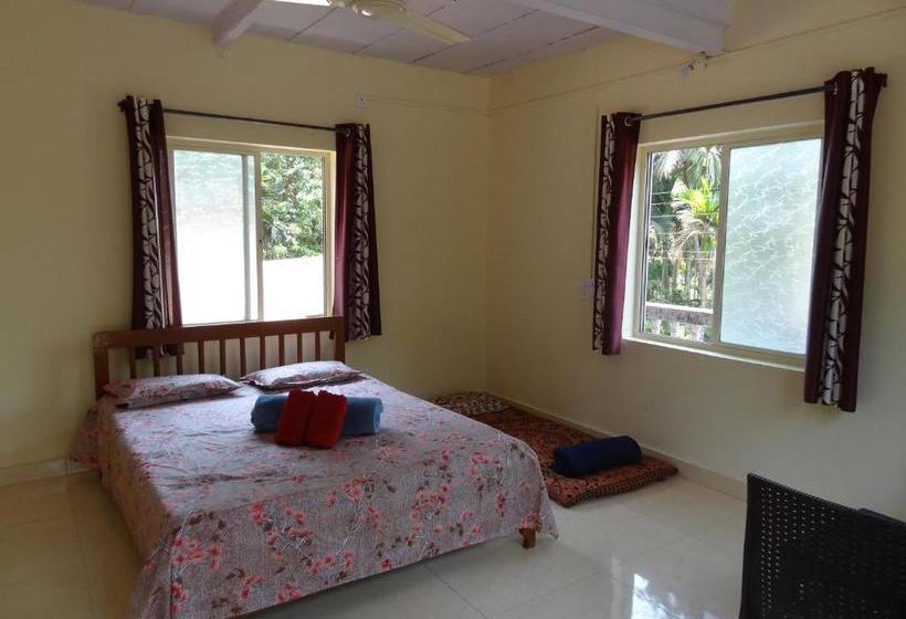 Hotell Shree Shiv Samartha Resort