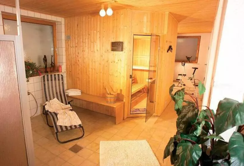 ペンション Gästehaus Bauer Am Golfplatz