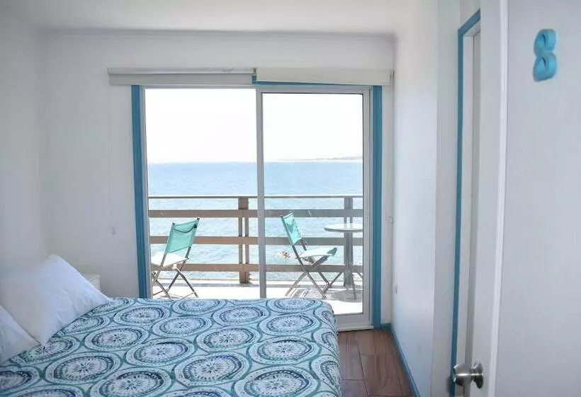 Aamiaismajoitus (B&B) Bahía Luz Hostal