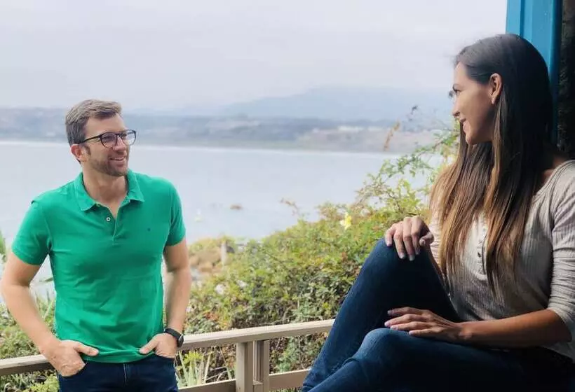 Aamiaismajoitus (B&B) Bahía Luz Hostal