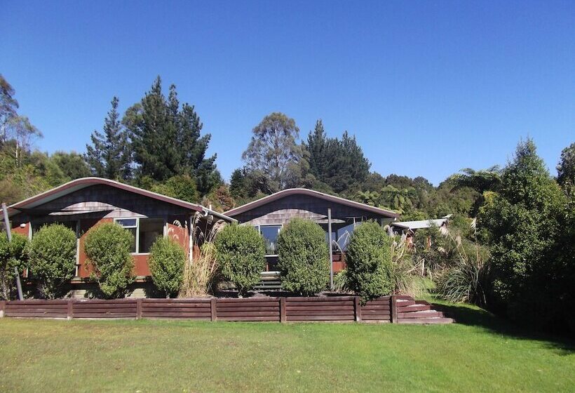 فندق على الطريق Goldfield Suites