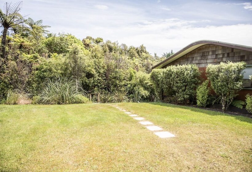 فندق على الطريق Goldfield Suites