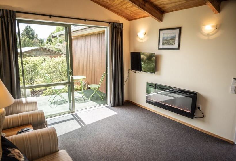 فندق على الطريق Goldfield Suites