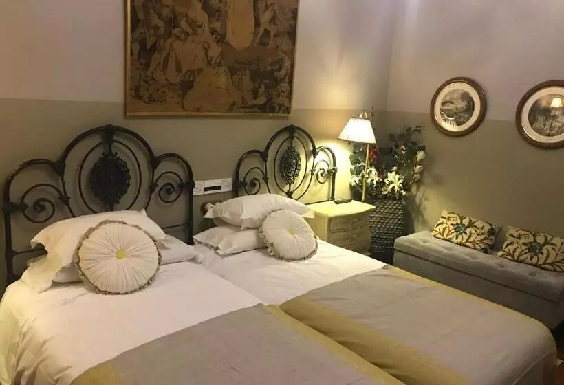 Hotelli El Corral De Perorrubio