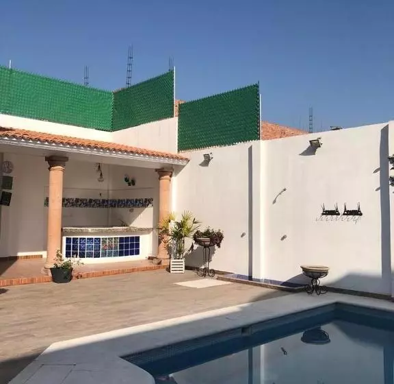 ホテル Las Fuentes