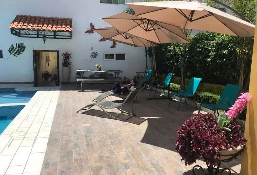 ホテル Las Fuentes