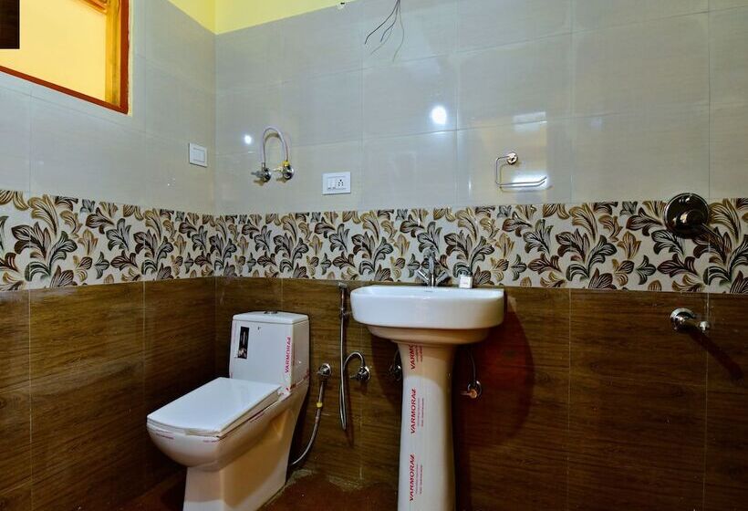 בית מלון כפרי Oyo 35563 Annapurna